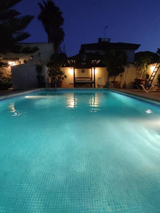 Chalet Con Capacidad Para 8 Personas Chiclana de la Frontera Exterior foto