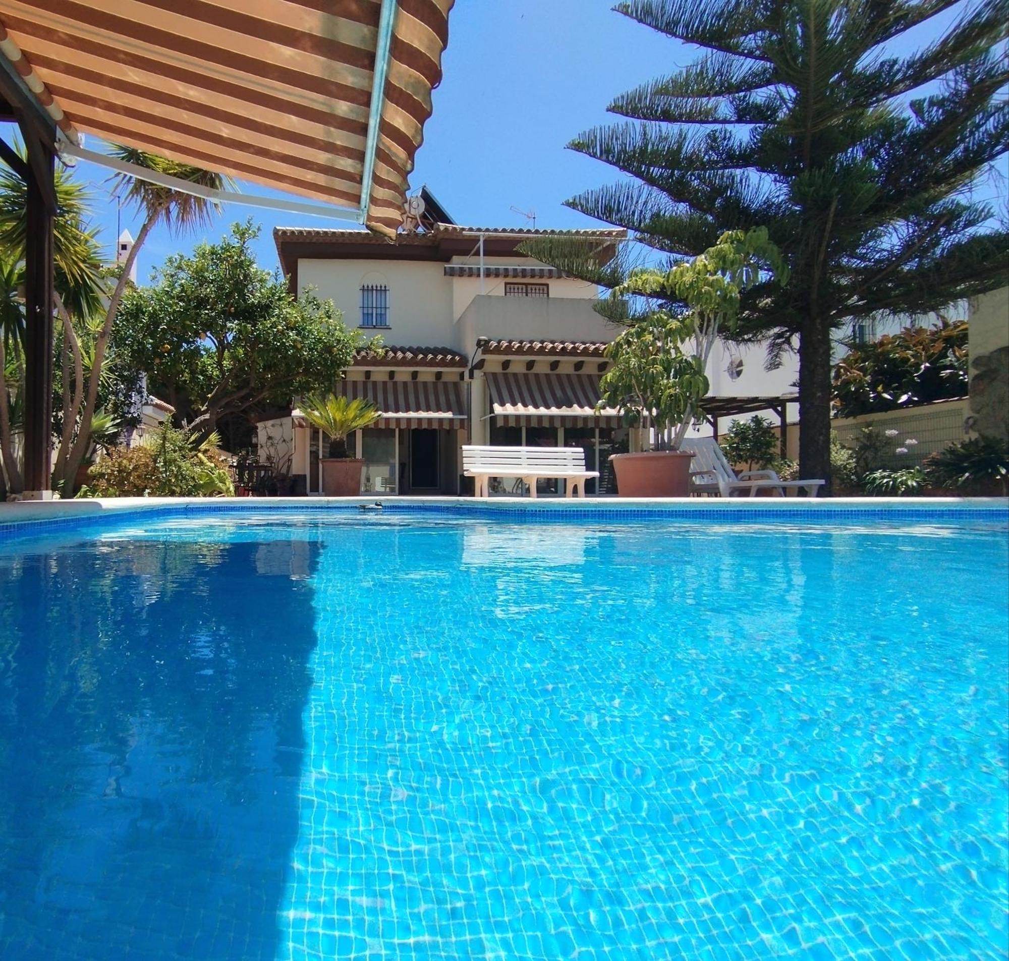 Chalet Con Capacidad Para 8 Personas Chiclana de la Frontera Exterior foto